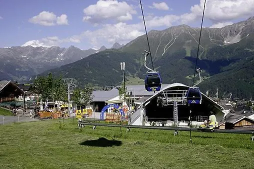 ホテル Angerhof フィス